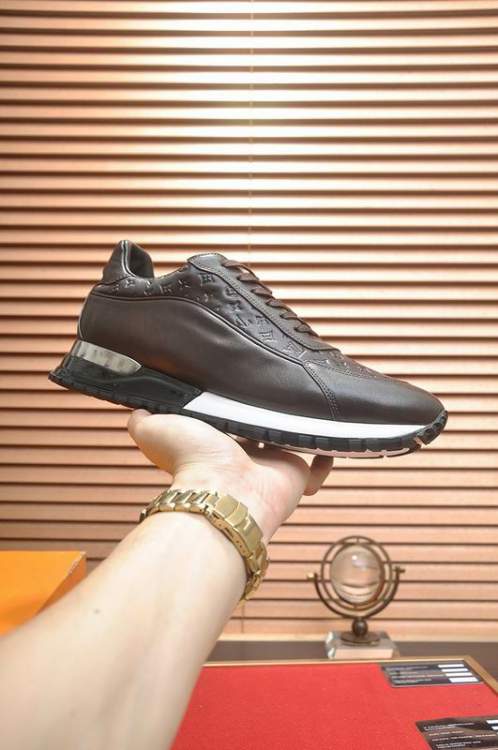 Picture of Louis Vuitton Shoes _SKULVsz38-45hnq014717505